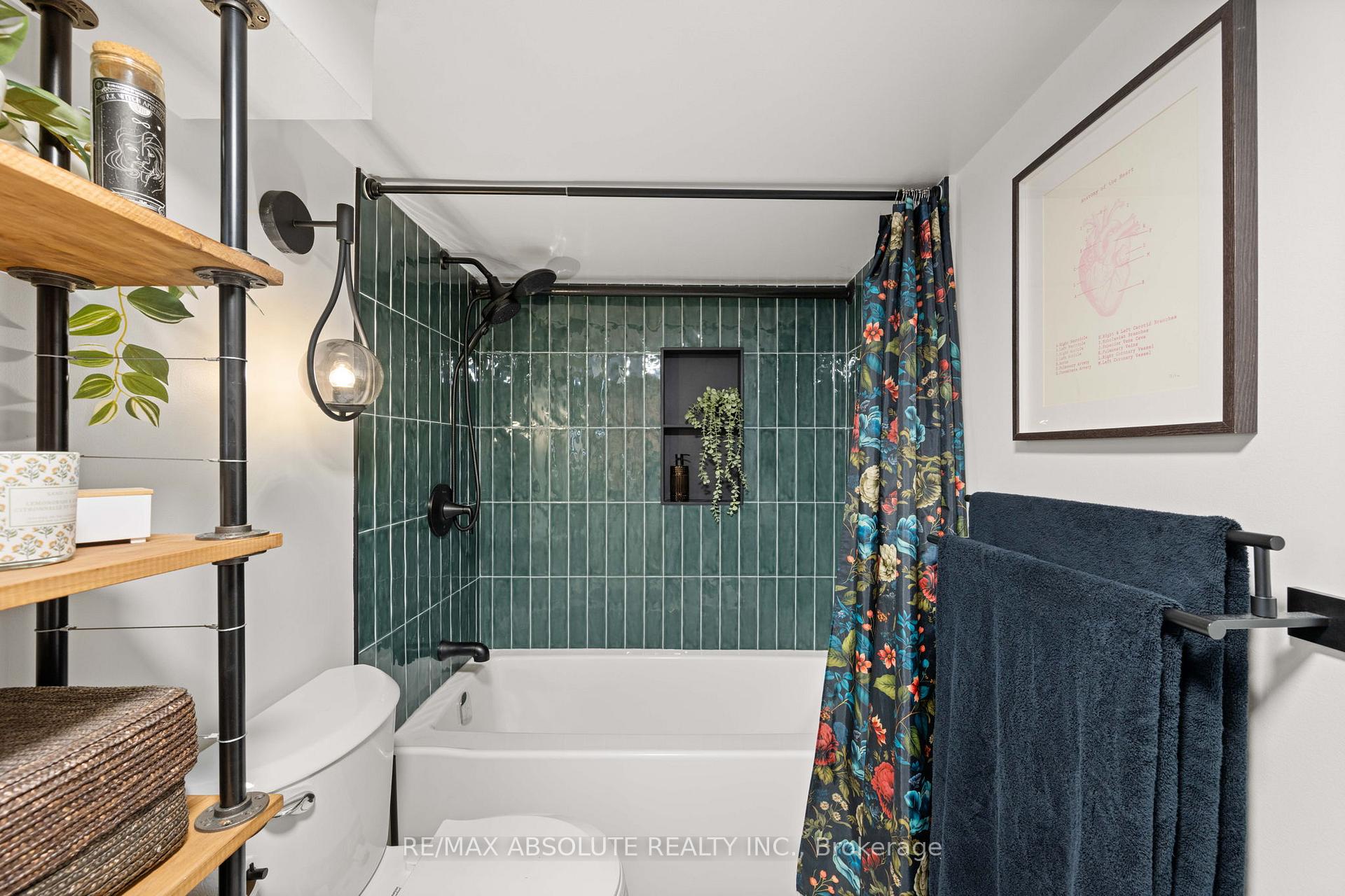 Photo 34 of Unit 404, 589 Rideau Street, Ottawa, Lower Town — HOMEH