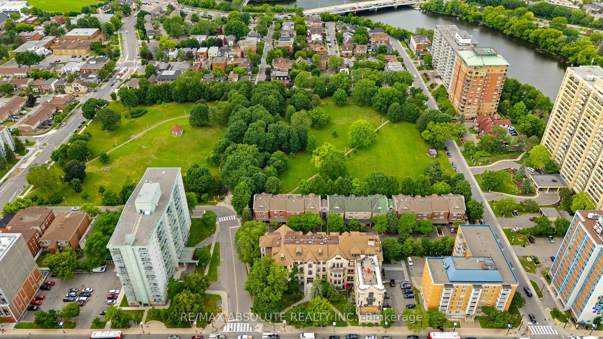 Photo 40 of Unit 404, 589 Rideau Street, Ottawa, Lower Town — HOMEH