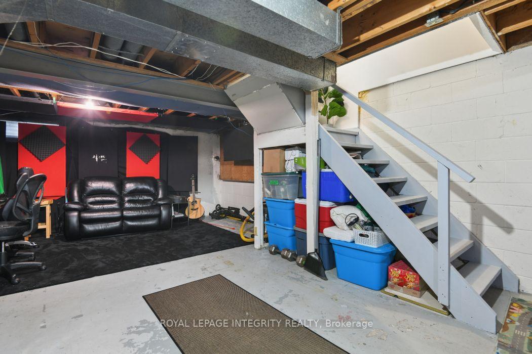 Photo 26 of 236 Monterey Drive, Ottawa, Leslie Park — HOMEH