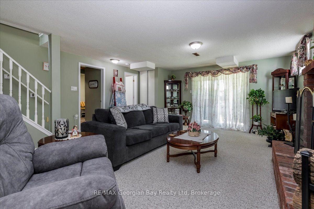 Photo 19 of 359 Galloway Boulevard, Midland — HOMEH
