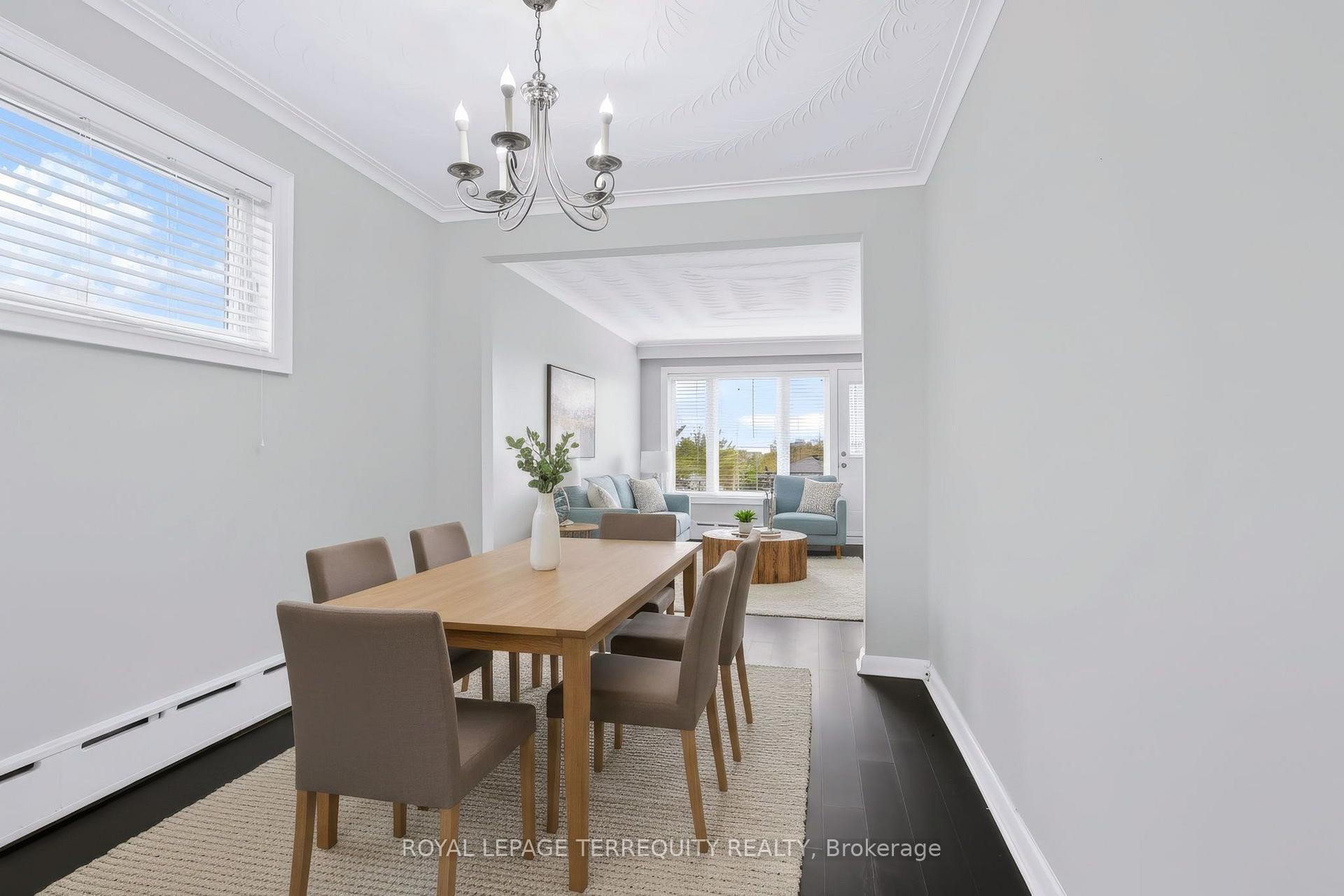 Photo 12 of Unit Upper, 32 Dynevor Road, Toronto, Caledonia-Fairbank — HOMEH