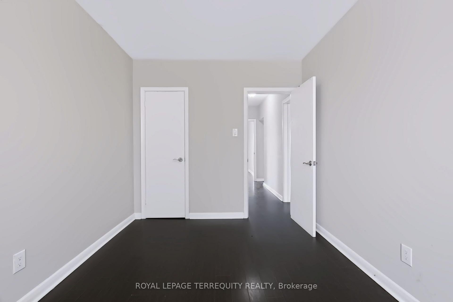 Photo 22 of Unit Upper, 32 Dynevor Road, Toronto, Caledonia-Fairbank — HOMEH