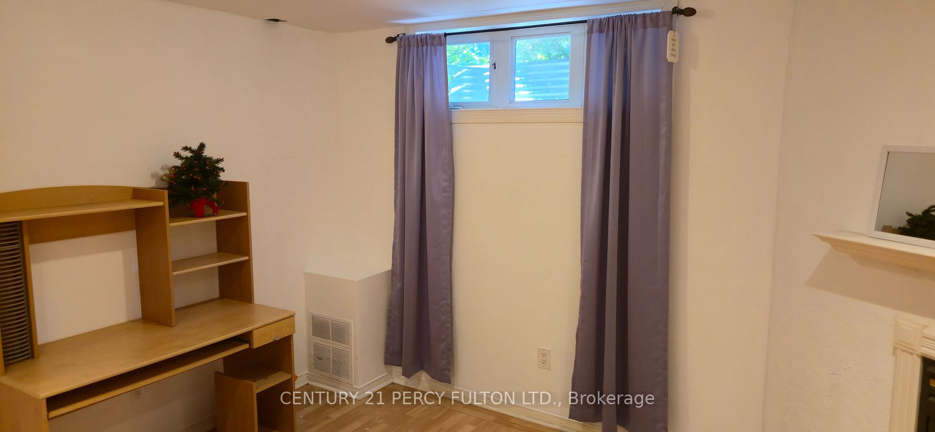 Photo 14 of 26 Rushbrook Drive, Brampton, Vales of Castlemore — HOMEH