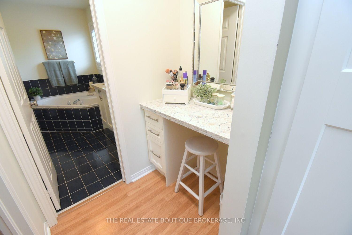 Photo 24 of 470 Amanda Crescent, Burlington, Appleby — HOMEH