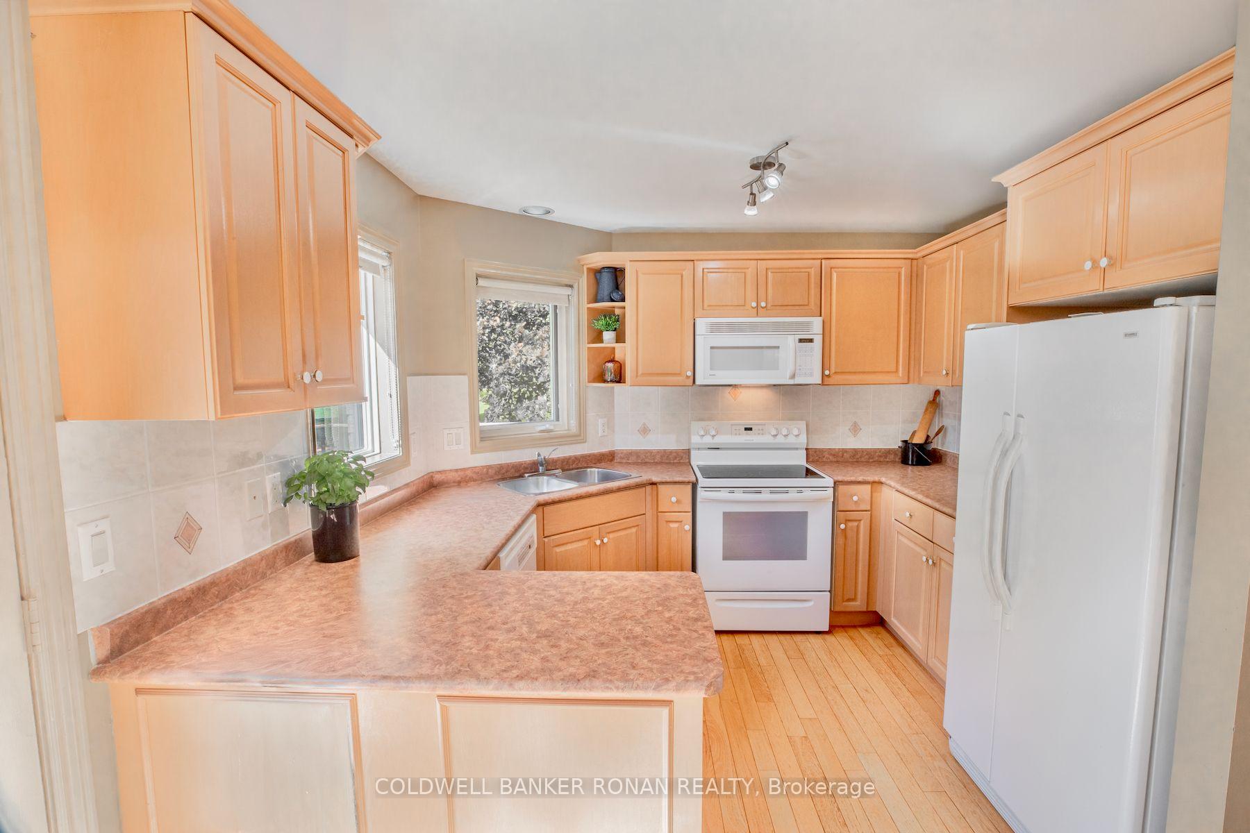 Photo 14 of 9 Fortuna Circle, New Tecumseth, Alliston — HOMEH