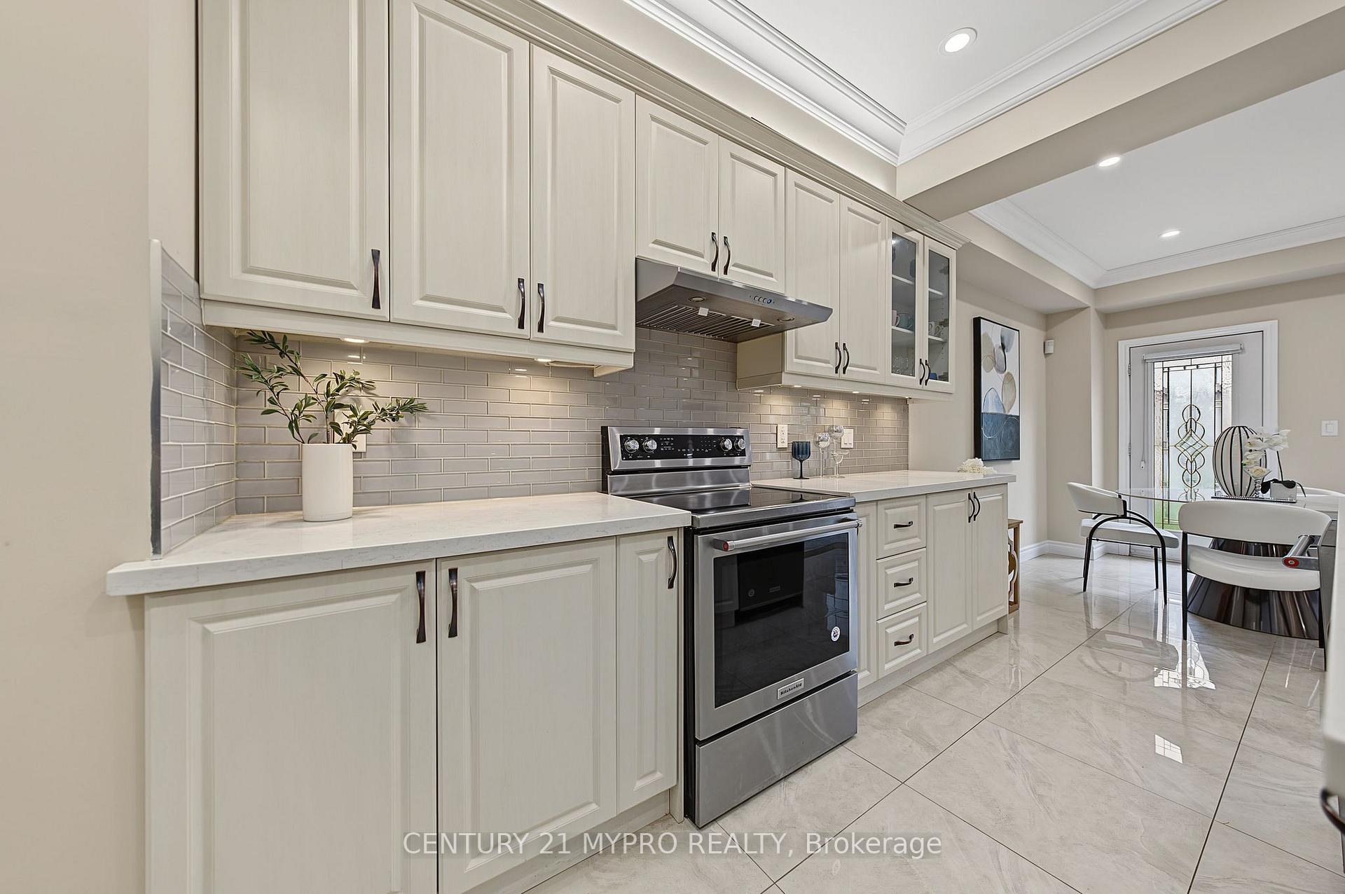 Photo 15 of 1371 Kestell Boulevard, Oakville, Joshua Creek — HOMEH