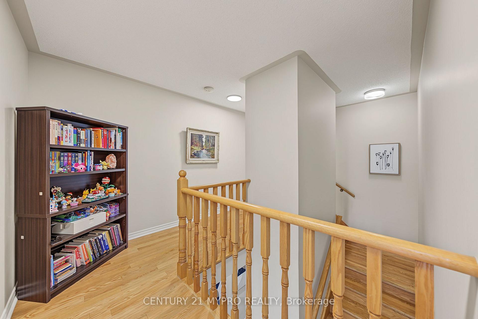 Photo 20 of 1371 Kestell Boulevard, Oakville, Joshua Creek — HOMEH