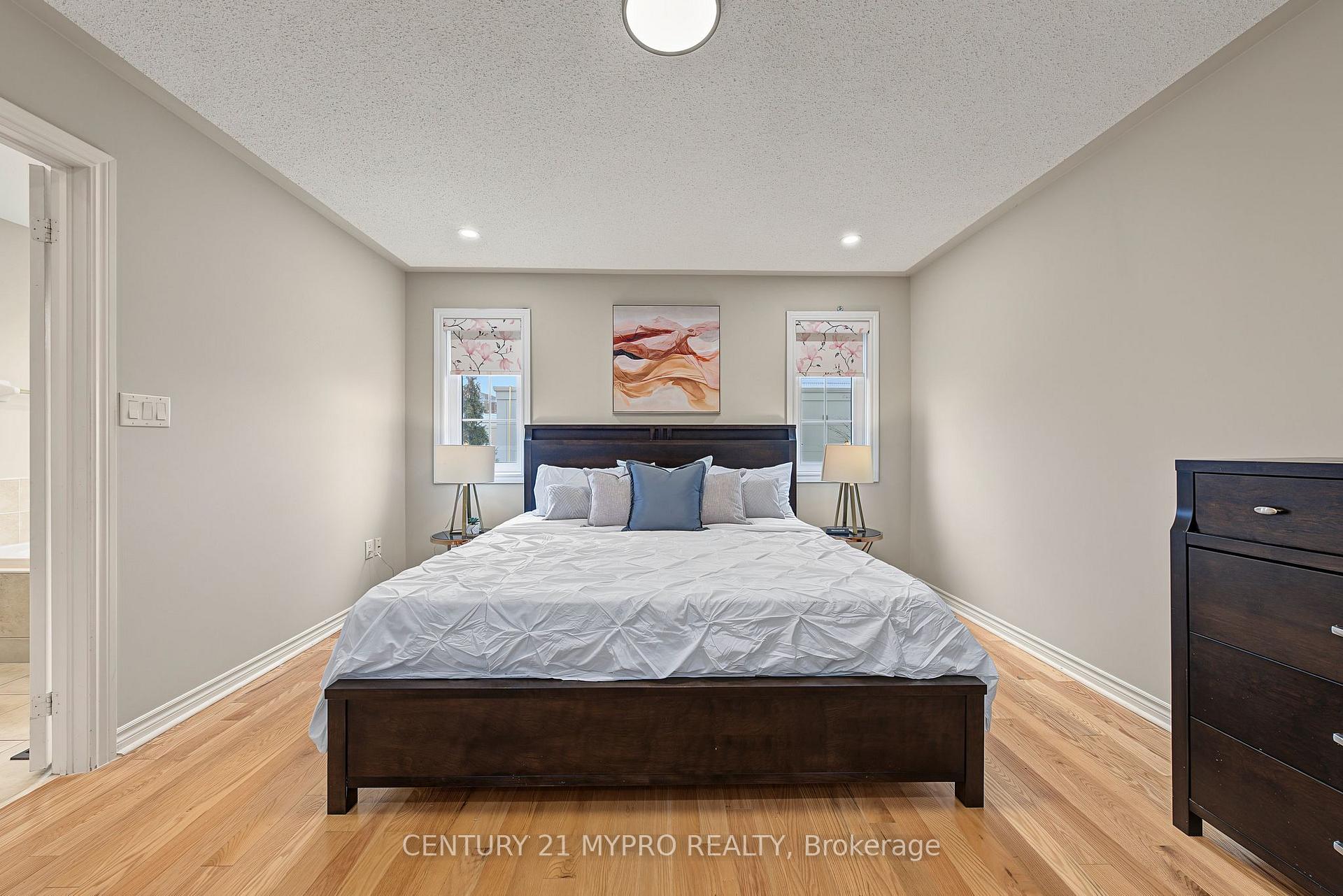 Photo 22 of 1371 Kestell Boulevard, Oakville, Joshua Creek — HOMEH