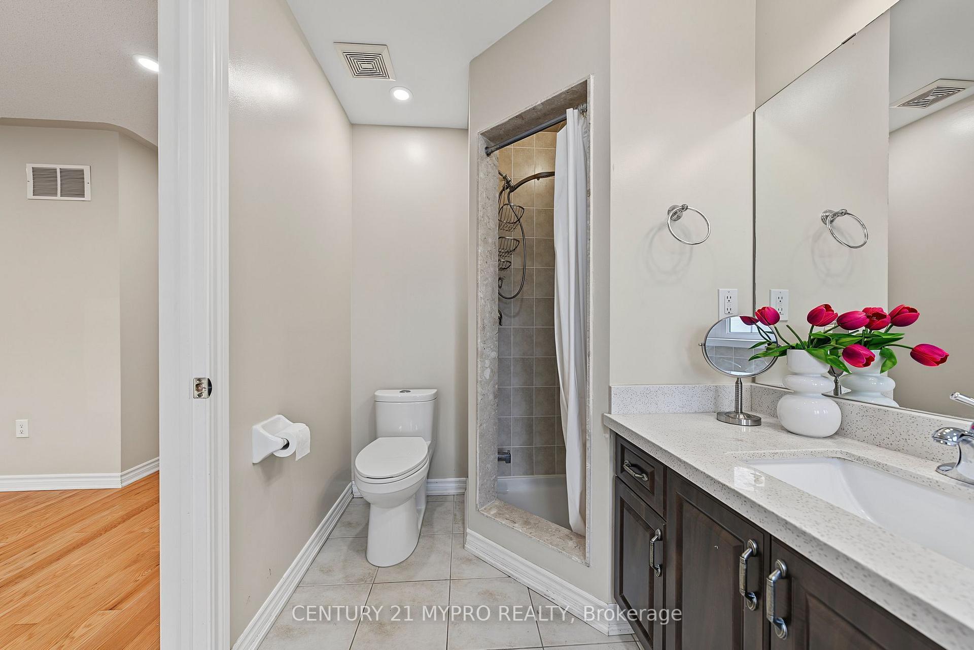 Photo 26 of 1371 Kestell Boulevard, Oakville, Joshua Creek — HOMEH