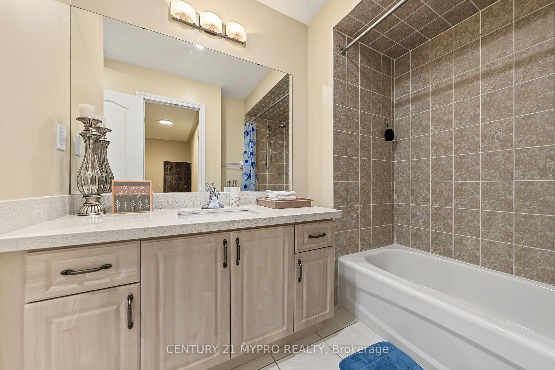 Photo 31 of 1371 Kestell Boulevard, Oakville, Joshua Creek — HOMEH