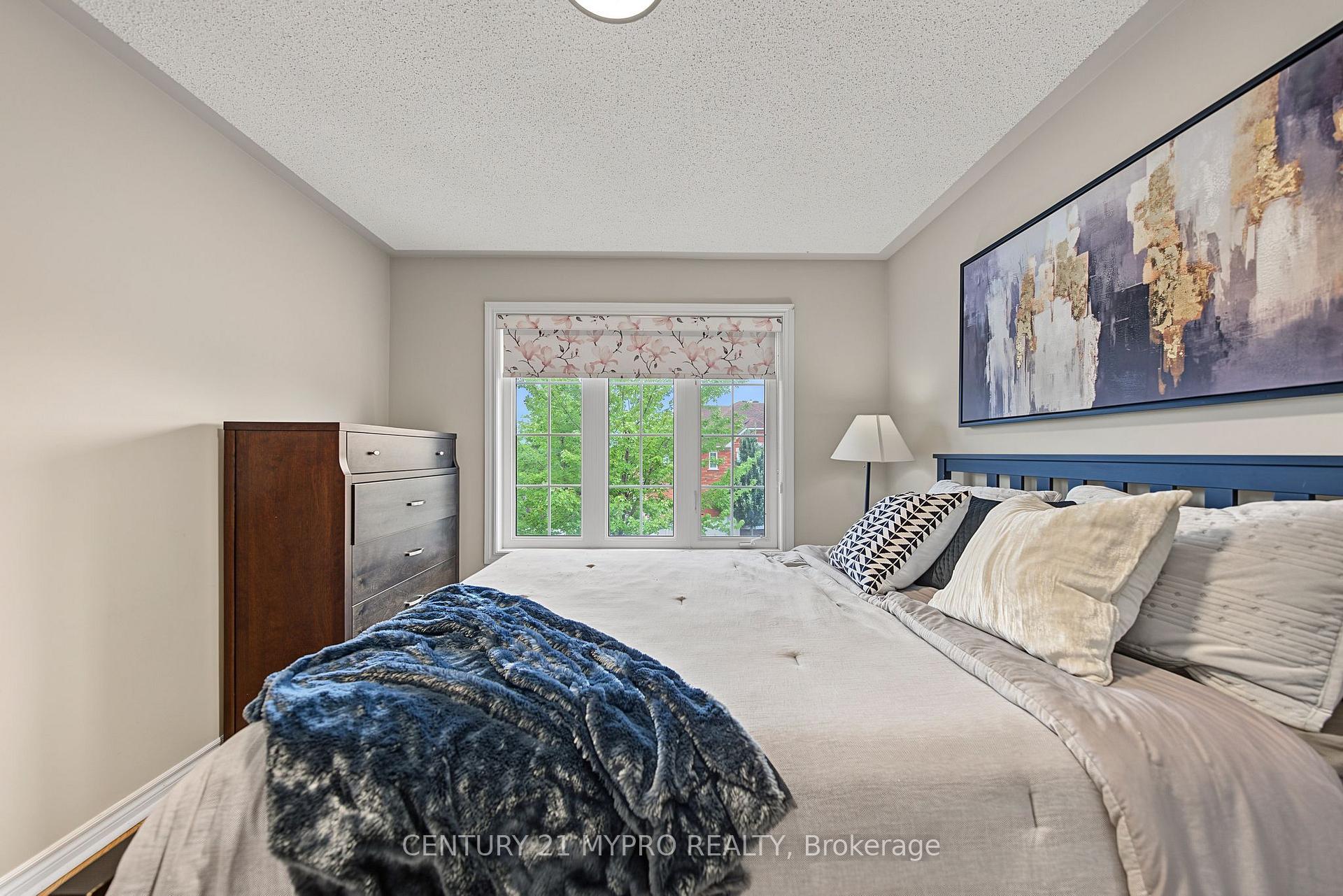 Photo 33 of 1371 Kestell Boulevard, Oakville, Joshua Creek — HOMEH