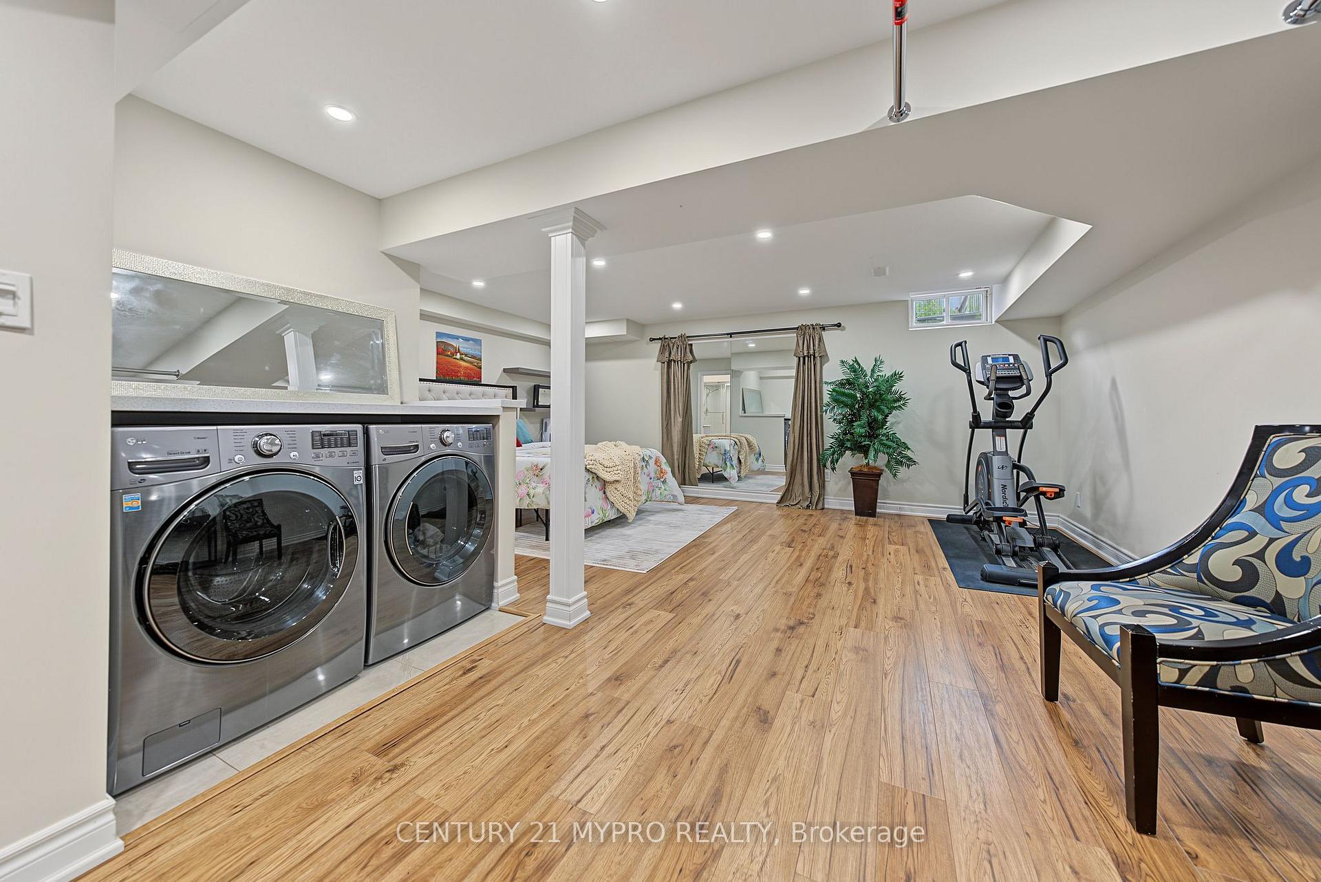 Photo 36 of 1371 Kestell Boulevard, Oakville, Joshua Creek — HOMEH