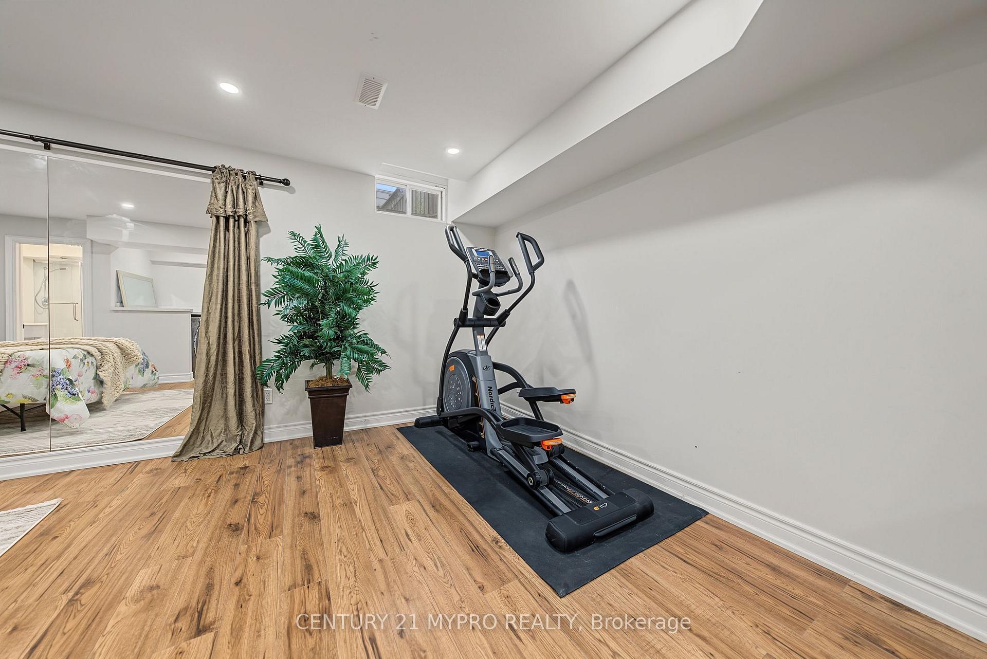 Photo 37 of 1371 Kestell Boulevard, Oakville, Joshua Creek — HOMEH