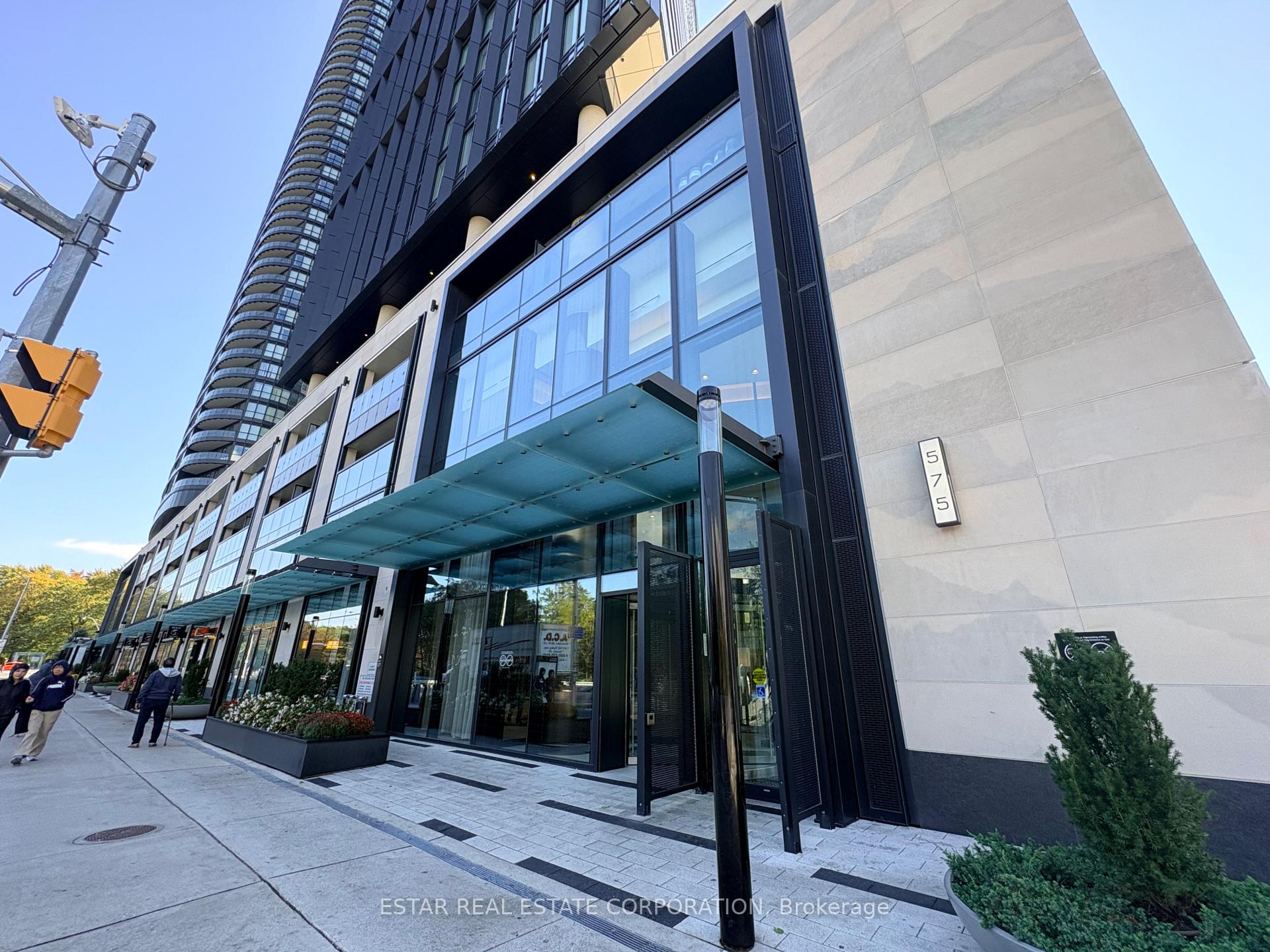 Photo 2 of Unit 1811, 575 Bloor Street, Toronto, North St. James Town — HOMEH