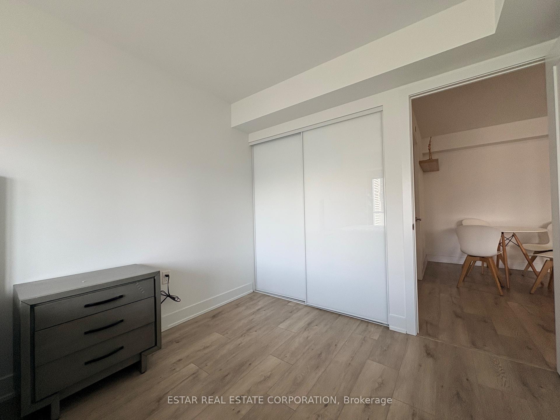 Photo 6 of Unit 1811, 575 Bloor Street, Toronto, North St. James Town — HOMEH