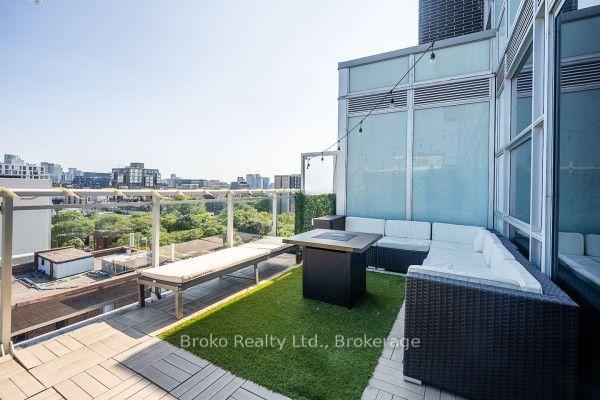 Photo of Unit PH03, 10 Willison Square