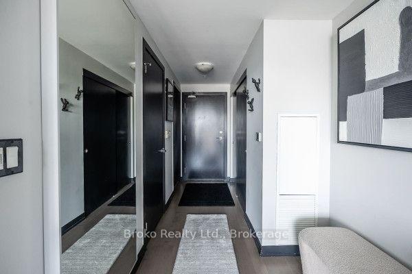 Photo 3 of Unit PH03, 10 Willison Square, Toronto, Kensington-Chinatown — HOMEH