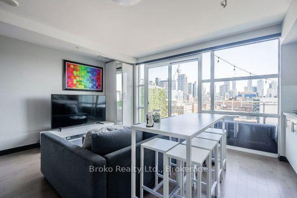 Photo 11 of Unit PH03, 10 Willison Square, Toronto, Kensington-Chinatown — HOMEH