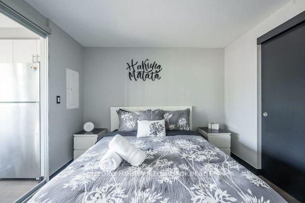 Photo 16 of Unit PH03, 10 Willison Square, Toronto, Kensington-Chinatown — HOMEH