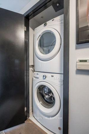 Photo 22 of Unit PH03, 10 Willison Square, Toronto, Kensington-Chinatown — HOMEH