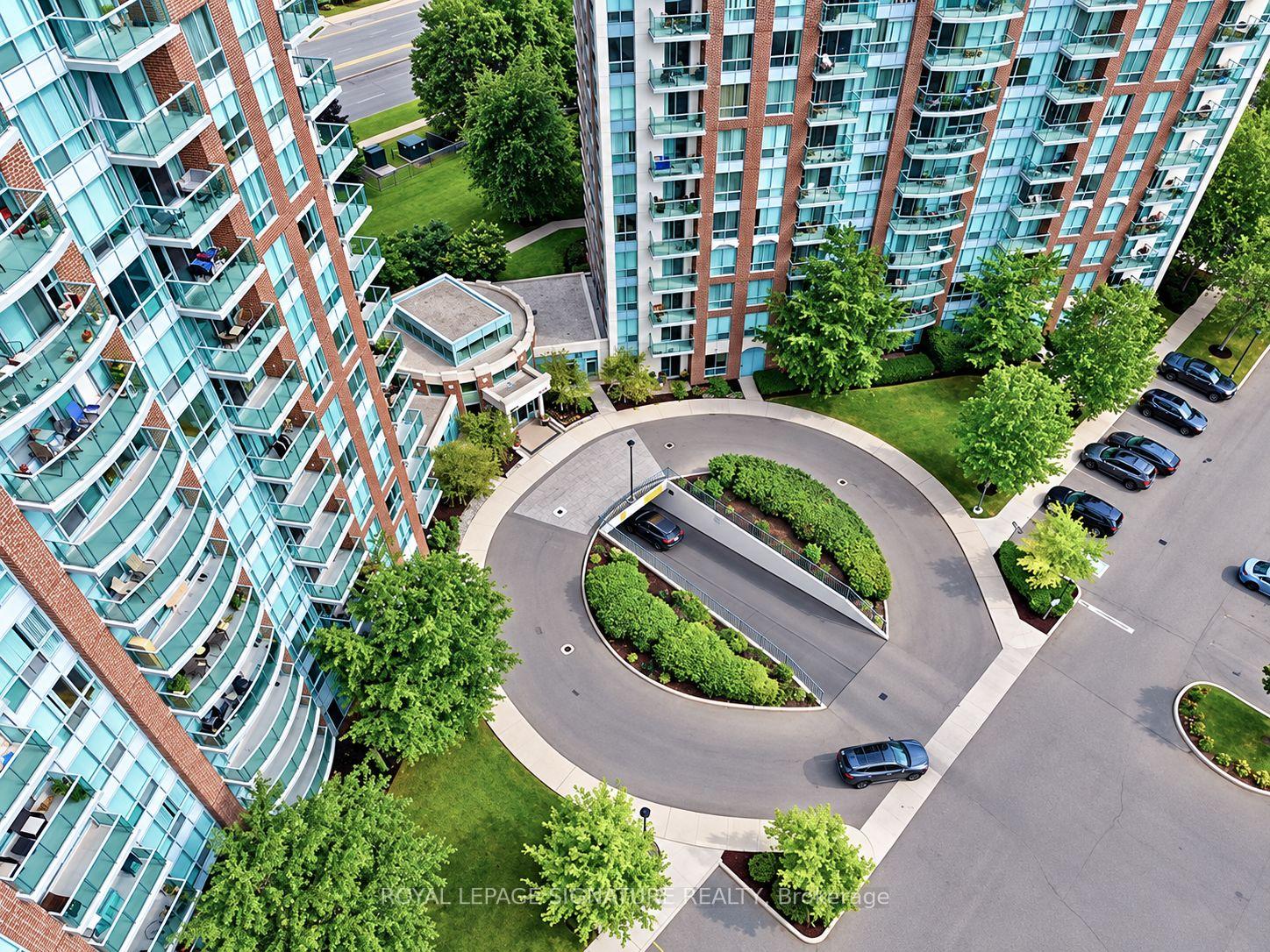 Photo 5 of Unit 902, 4879 Kimbermount Avenue, Mississauga, Central Erin Mills — HOMEH