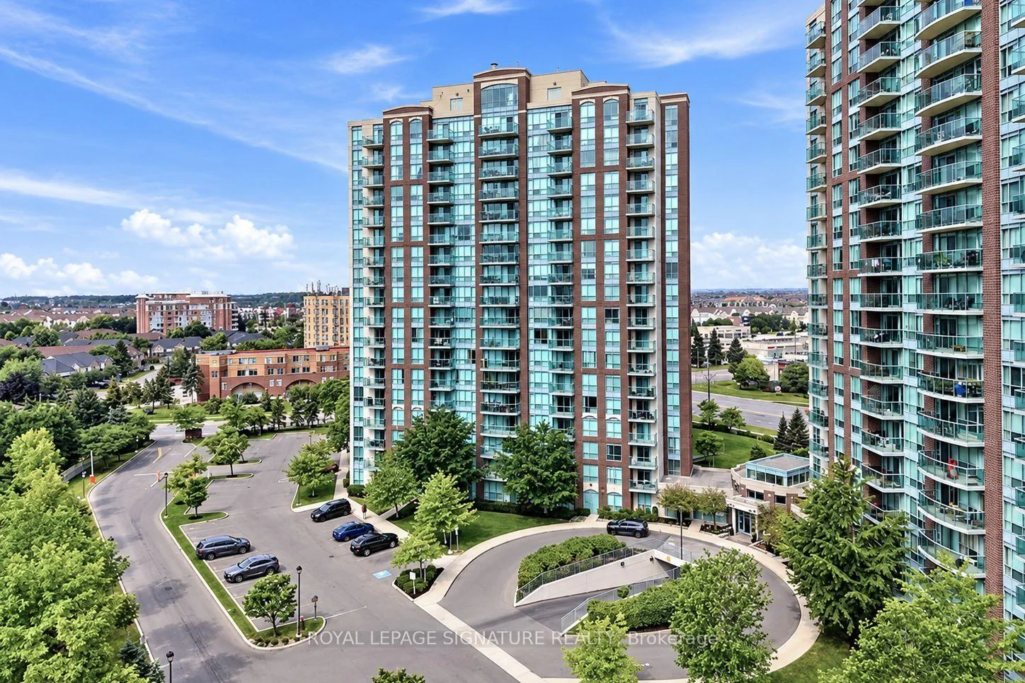 Photo 4 of Unit 902, 4879 Kimbermount Avenue, Mississauga, Central Erin Mills — HOMEH