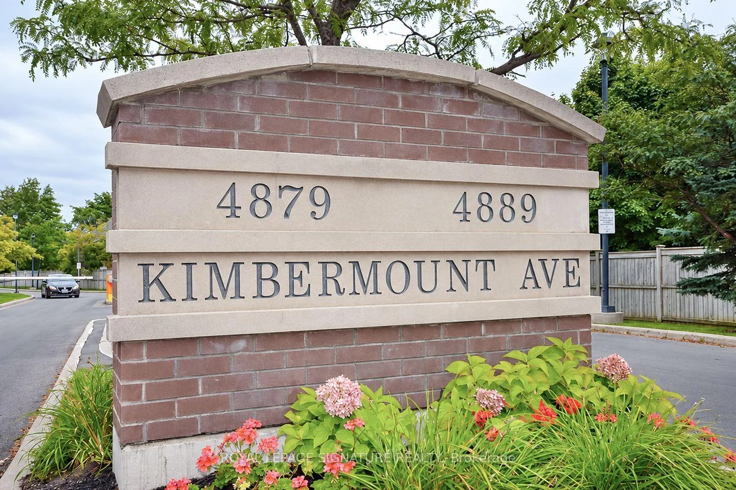 Photo 8 of Unit 902, 4879 Kimbermount Avenue, Mississauga, Central Erin Mills — HOMEH