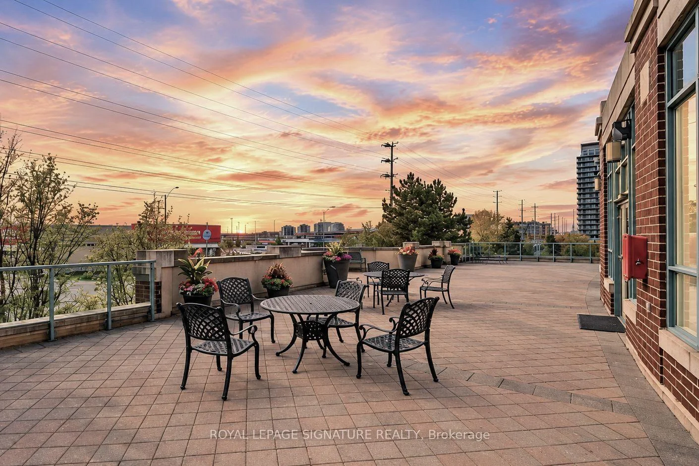 Photo 16 of Unit 902, 4879 Kimbermount Avenue, Mississauga, Central Erin Mills — HOMEH