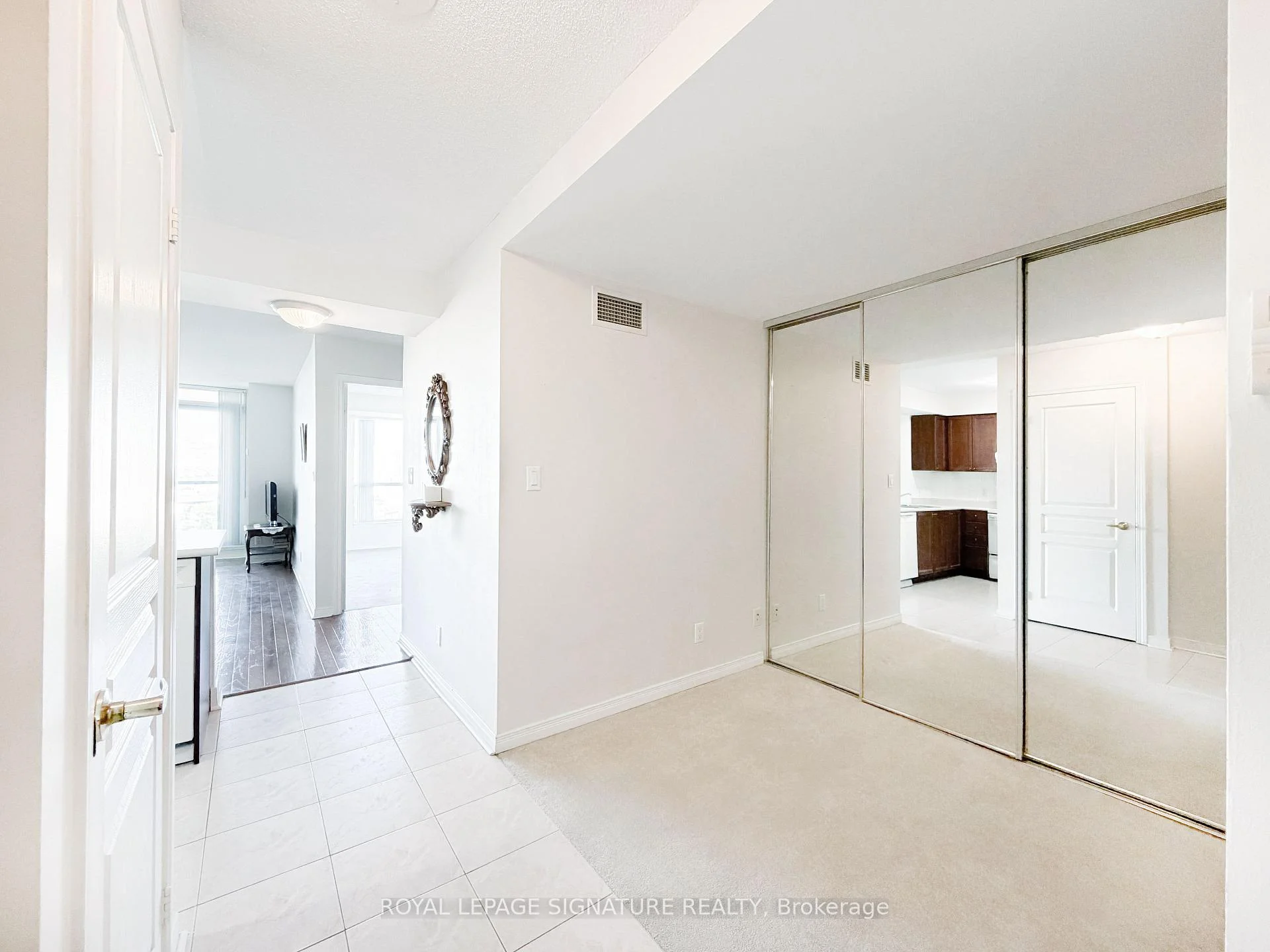 Photo 52 of Unit 902, 4879 Kimbermount Avenue, Mississauga, Central Erin Mills — HOMEH