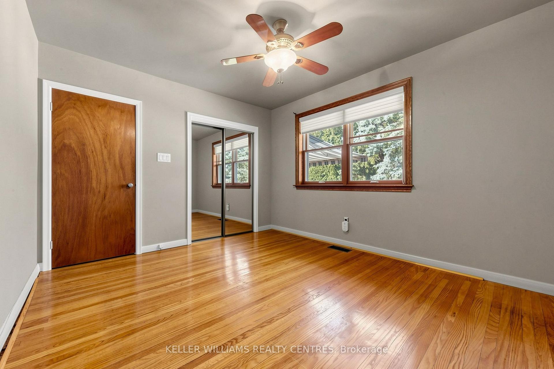 Photo 12 of 369 Osiris Drive, Richmond Hill, Crosby — HOMEH