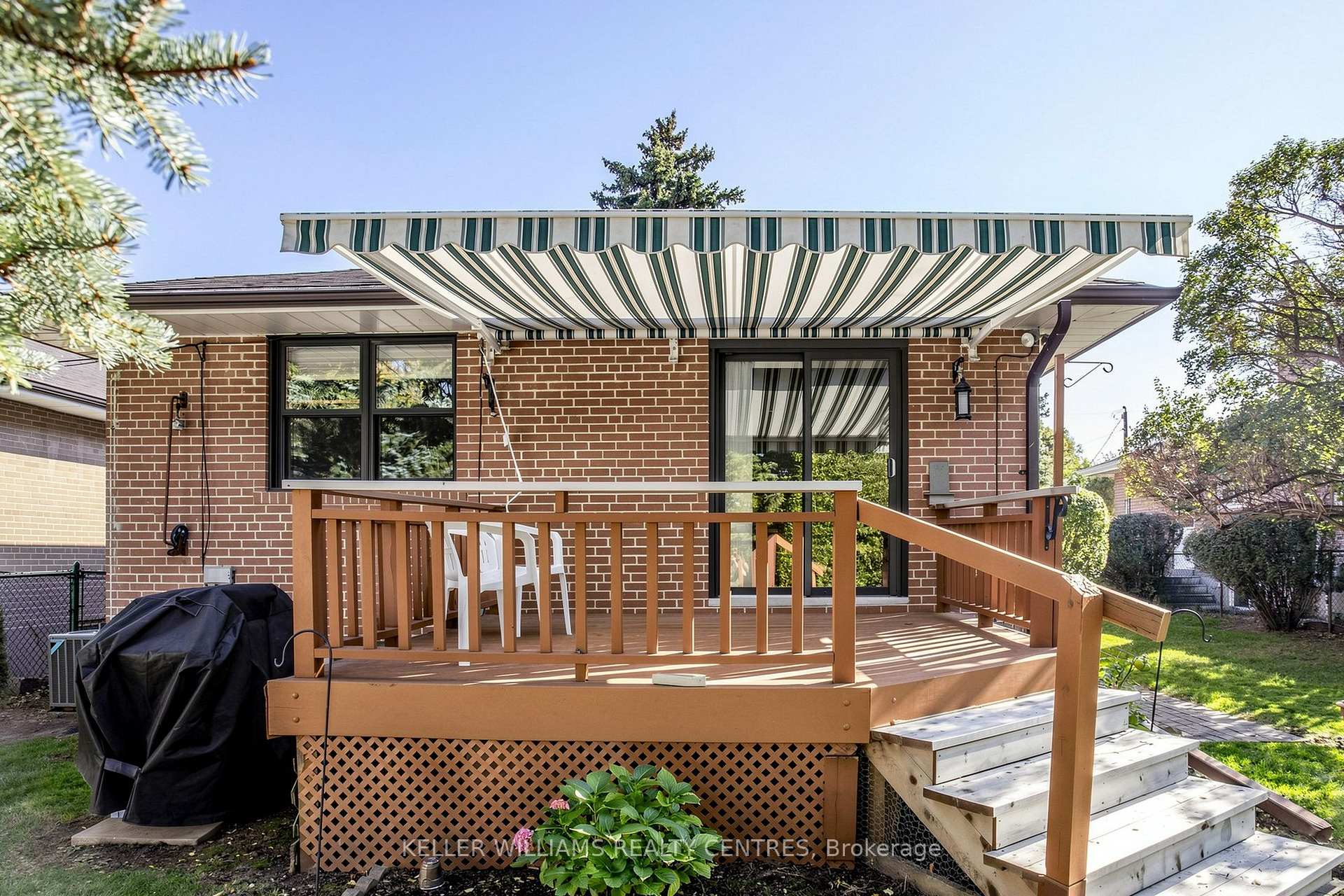 Photo 23 of 369 Osiris Drive, Richmond Hill, Crosby — HOMEH