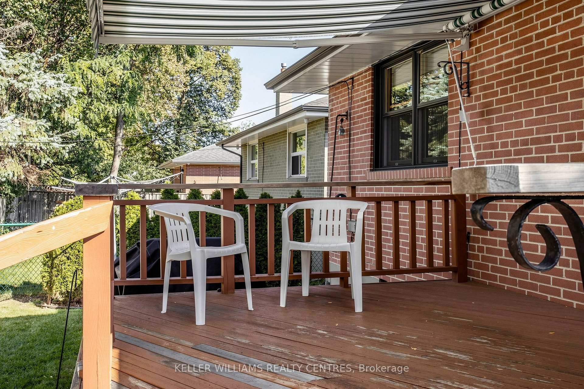 Photo 25 of 369 Osiris Drive, Richmond Hill, Crosby — HOMEH