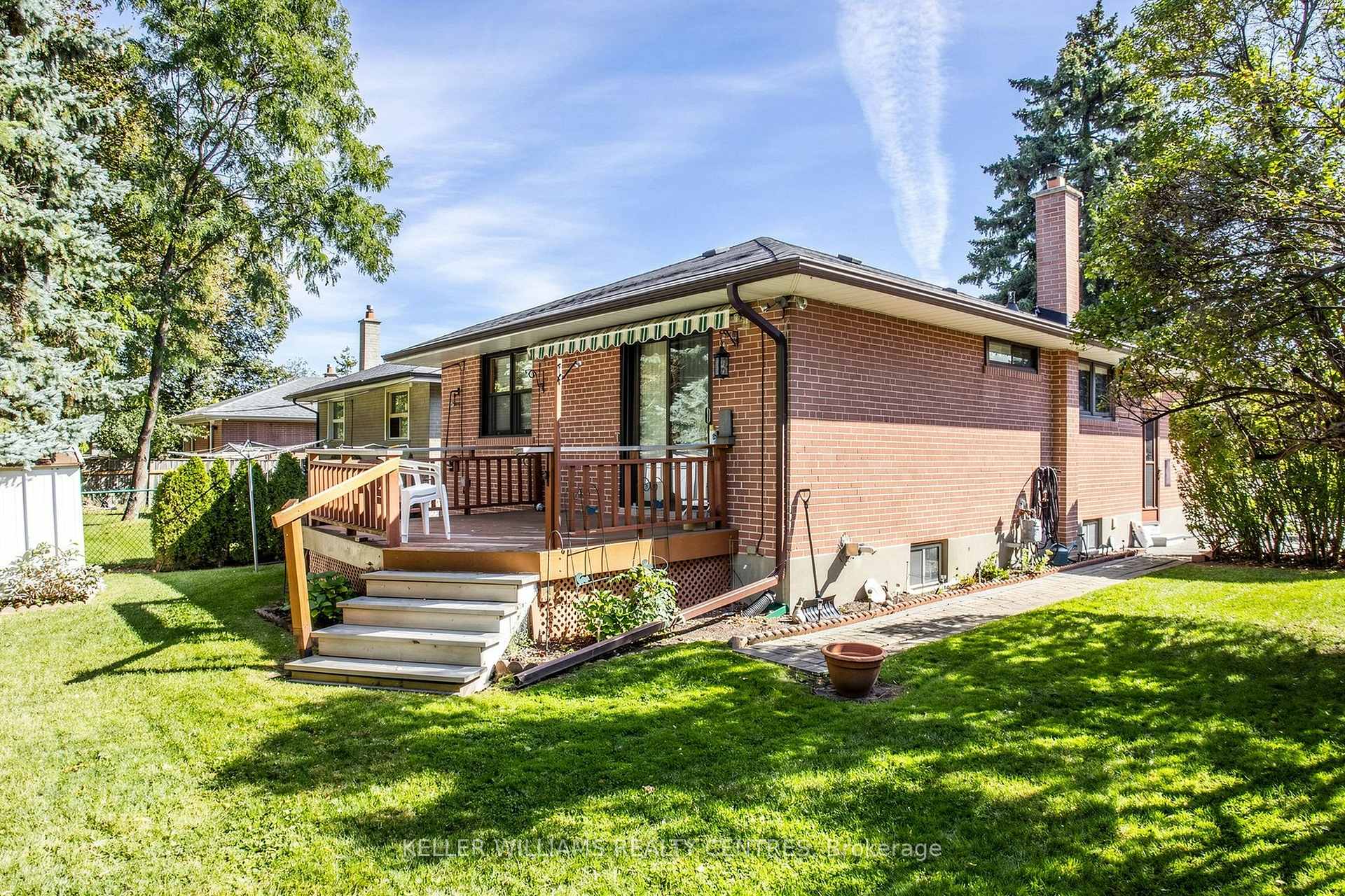 Photo 29 of 369 Osiris Drive, Richmond Hill, Crosby — HOMEH
