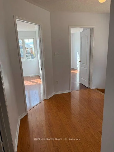 Photo 8 of 75 Crystalview Crescent, Brampton, Bram East — HOMEH