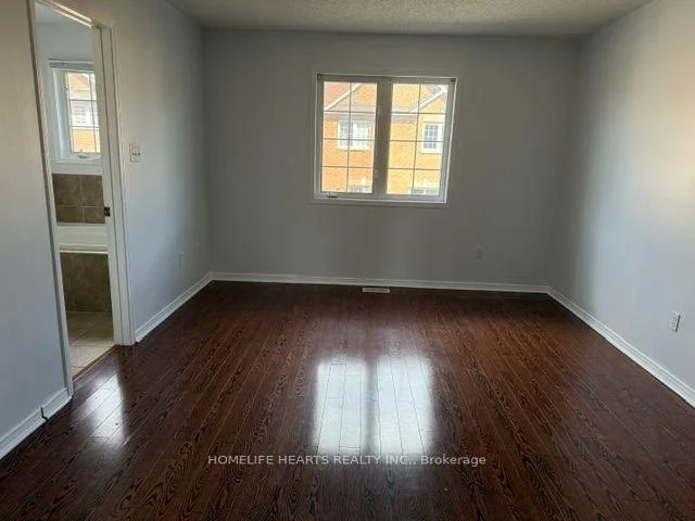 Photo 9 of 75 Crystalview Crescent, Brampton, Bram East — HOMEH