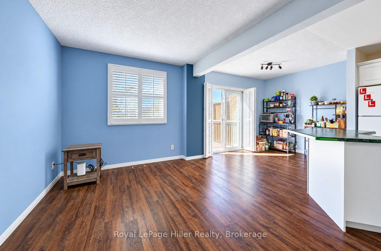 Photo 6 of 162 Athlone Crescent, Stratford — HOMEH