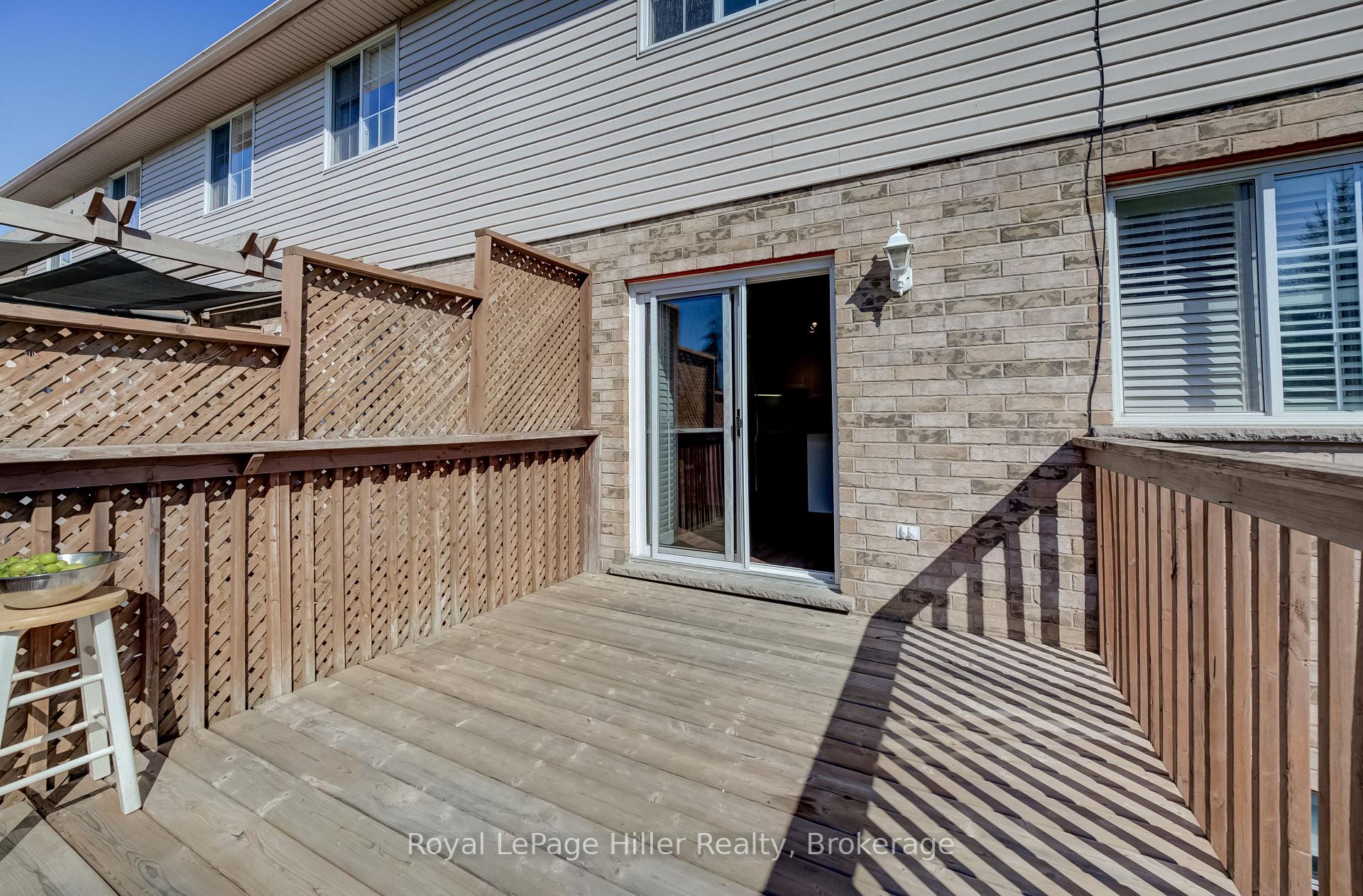 Photo 23 of 162 Athlone Crescent, Stratford — HOMEH