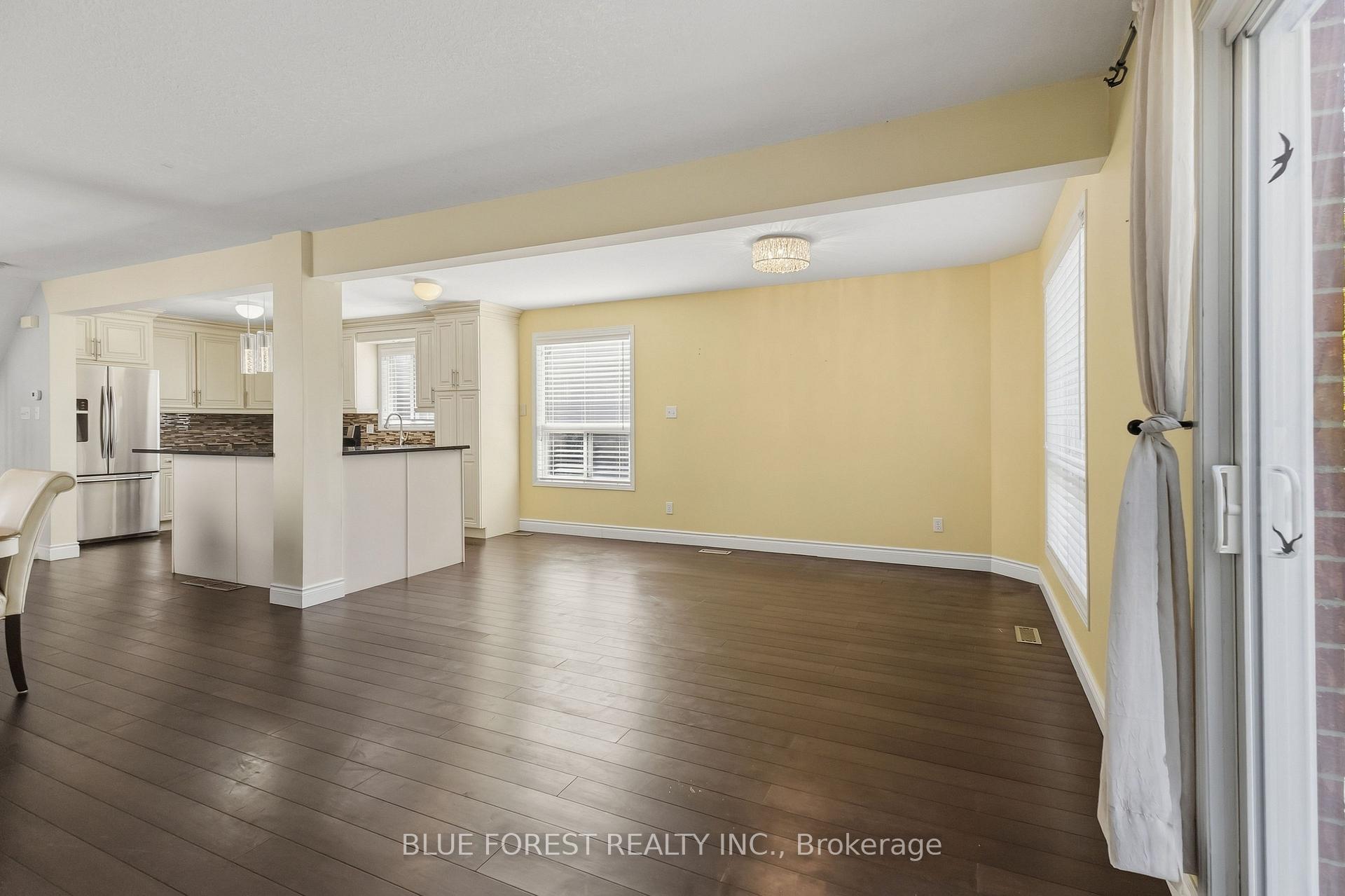 Photo 12 of 763 Redoak Place, London, North M — HOMEH