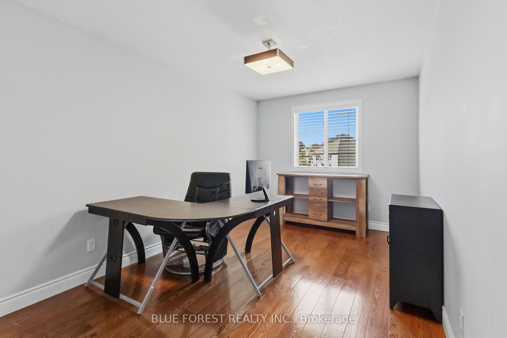 Photo 25 of 763 Redoak Place, London, North M — HOMEH