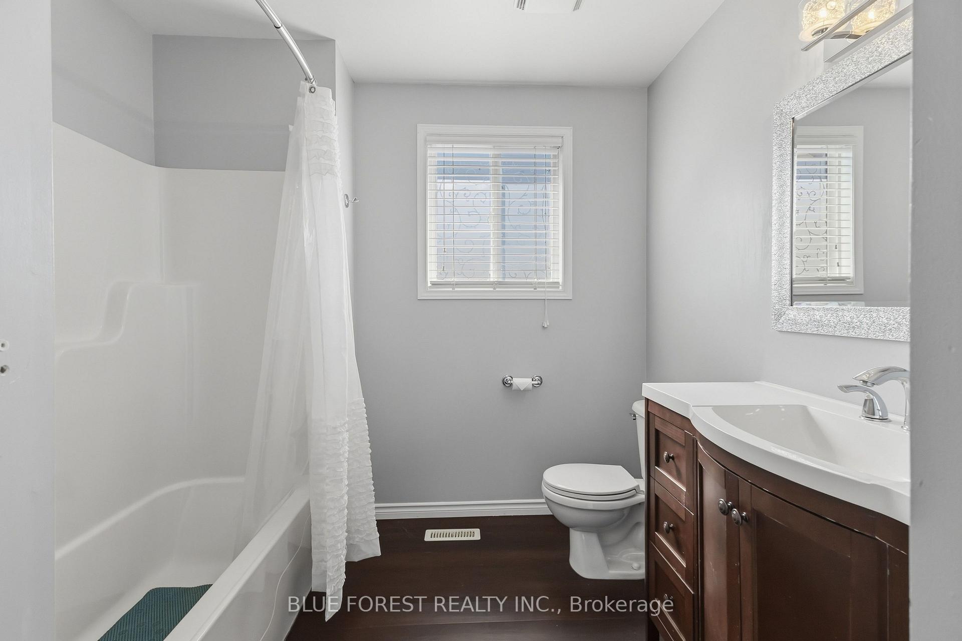 Photo 27 of 763 Redoak Place, London, North M — HOMEH