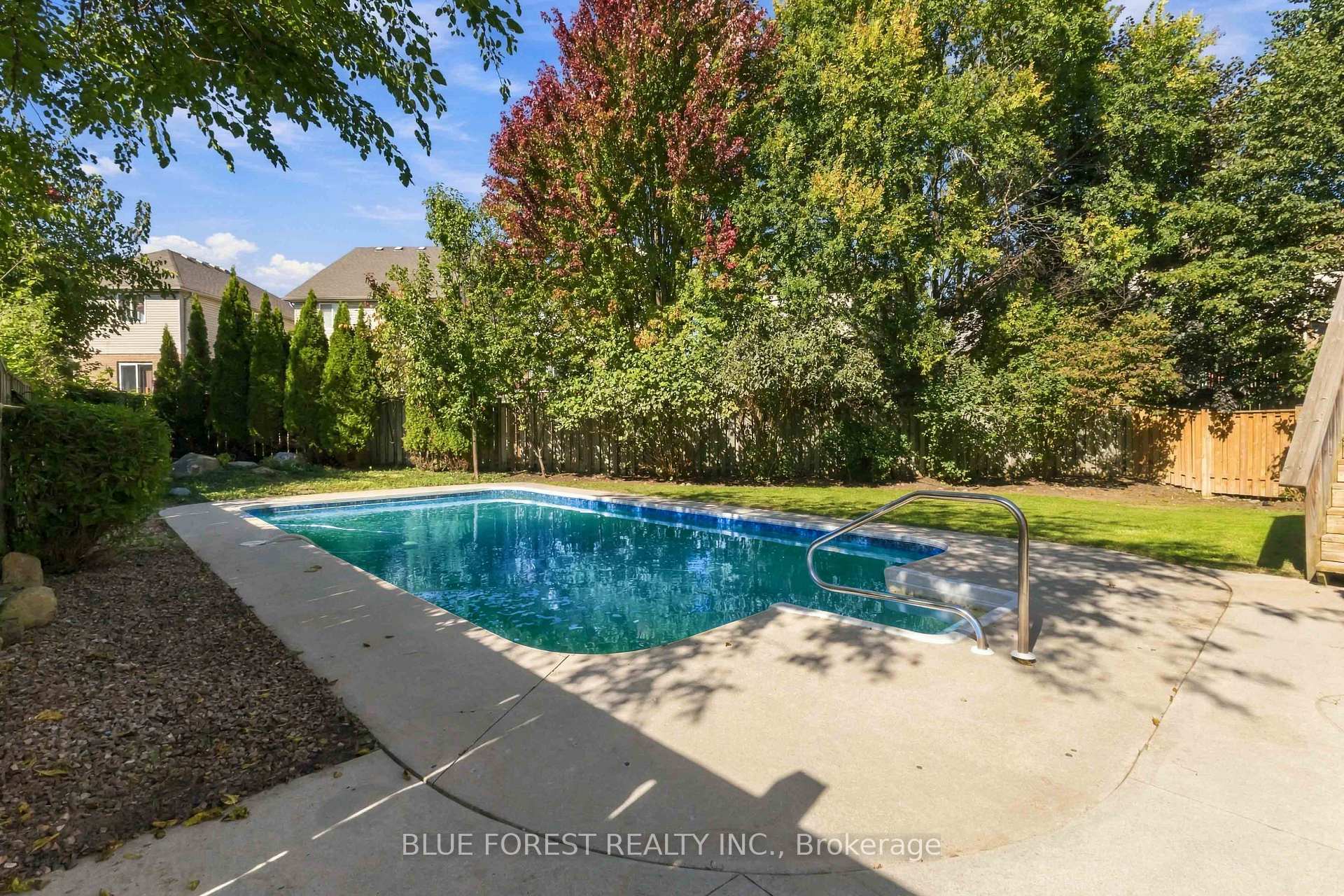 Photo 46 of 763 Redoak Place, London, North M — HOMEH