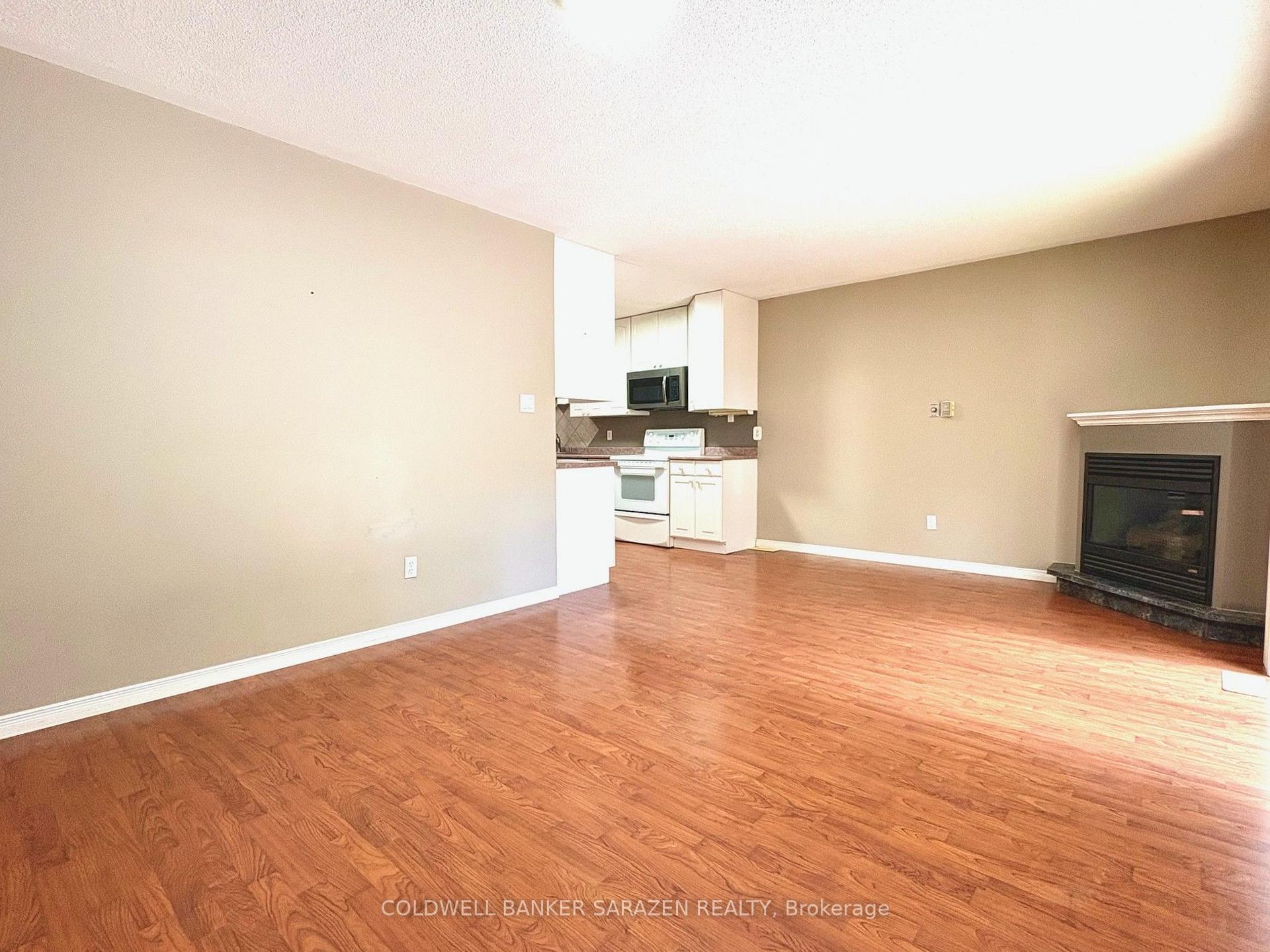 Photo 3 of Unit Upper Level, 900 Scott-Dupuis Way, Ottawa, Hiawatha Park/Convent Glen — HOMEH