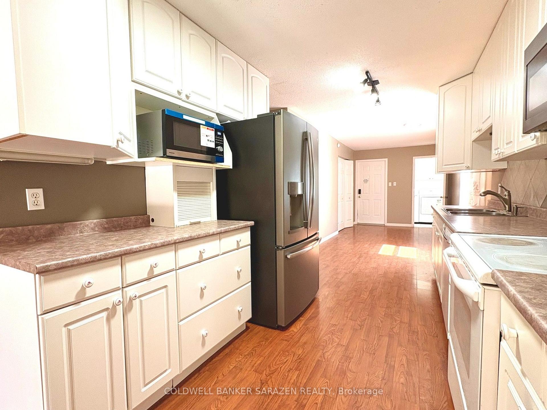 Photo 4 of Unit Upper Level, 900 Scott-Dupuis Way, Ottawa, Hiawatha Park/Convent Glen — HOMEH