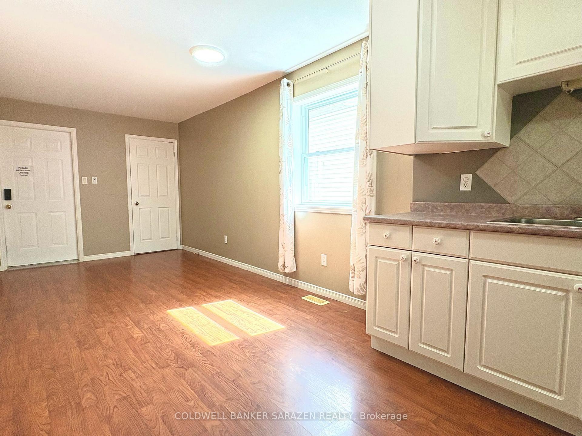 Photo 5 of Unit Upper Level, 900 Scott-Dupuis Way, Ottawa, Hiawatha Park/Convent Glen — HOMEH