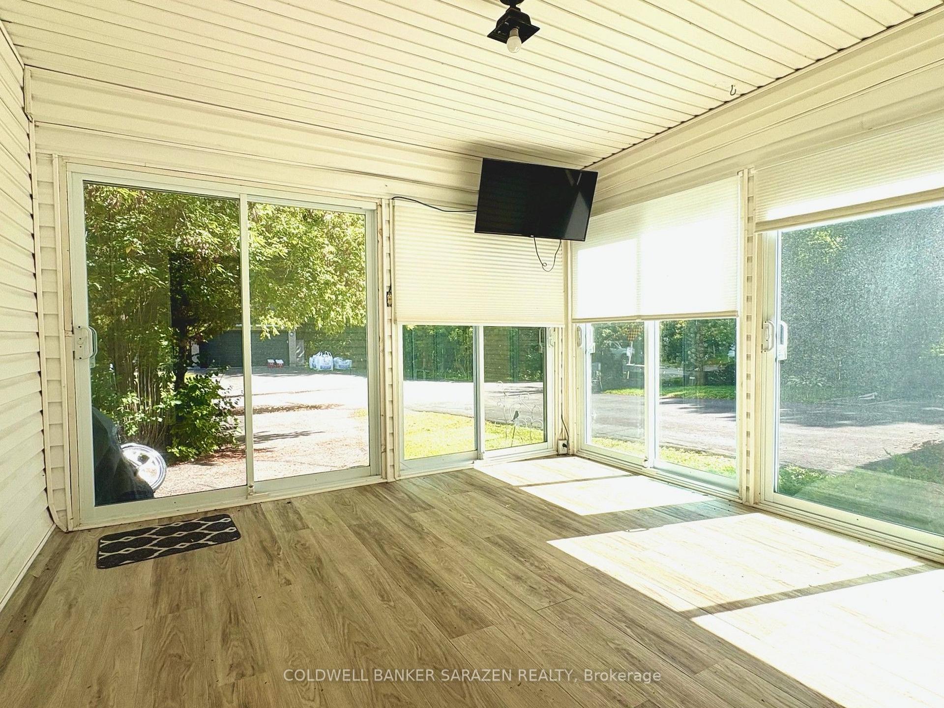 Photo 17 of Unit Upper Level, 900 Scott-Dupuis Way, Ottawa, Hiawatha Park/Convent Glen — HOMEH
