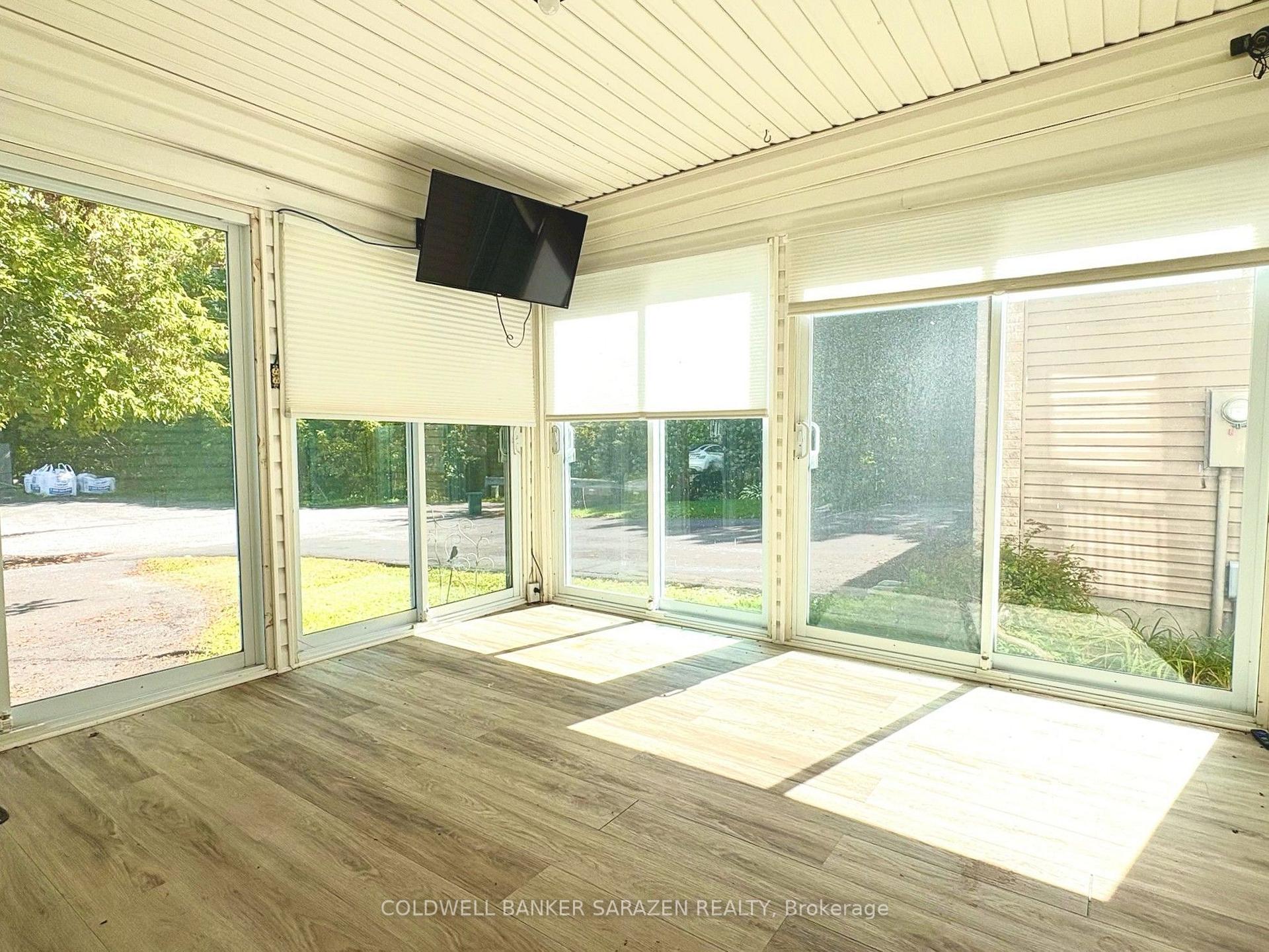 Photo 18 of Unit Upper Level, 900 Scott-Dupuis Way, Ottawa, Hiawatha Park/Convent Glen — HOMEH
