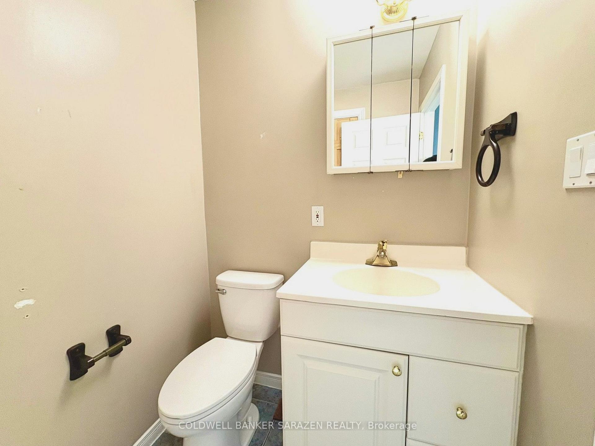 Photo 23 of Unit Upper Level, 900 Scott-Dupuis Way, Ottawa, Hiawatha Park/Convent Glen — HOMEH