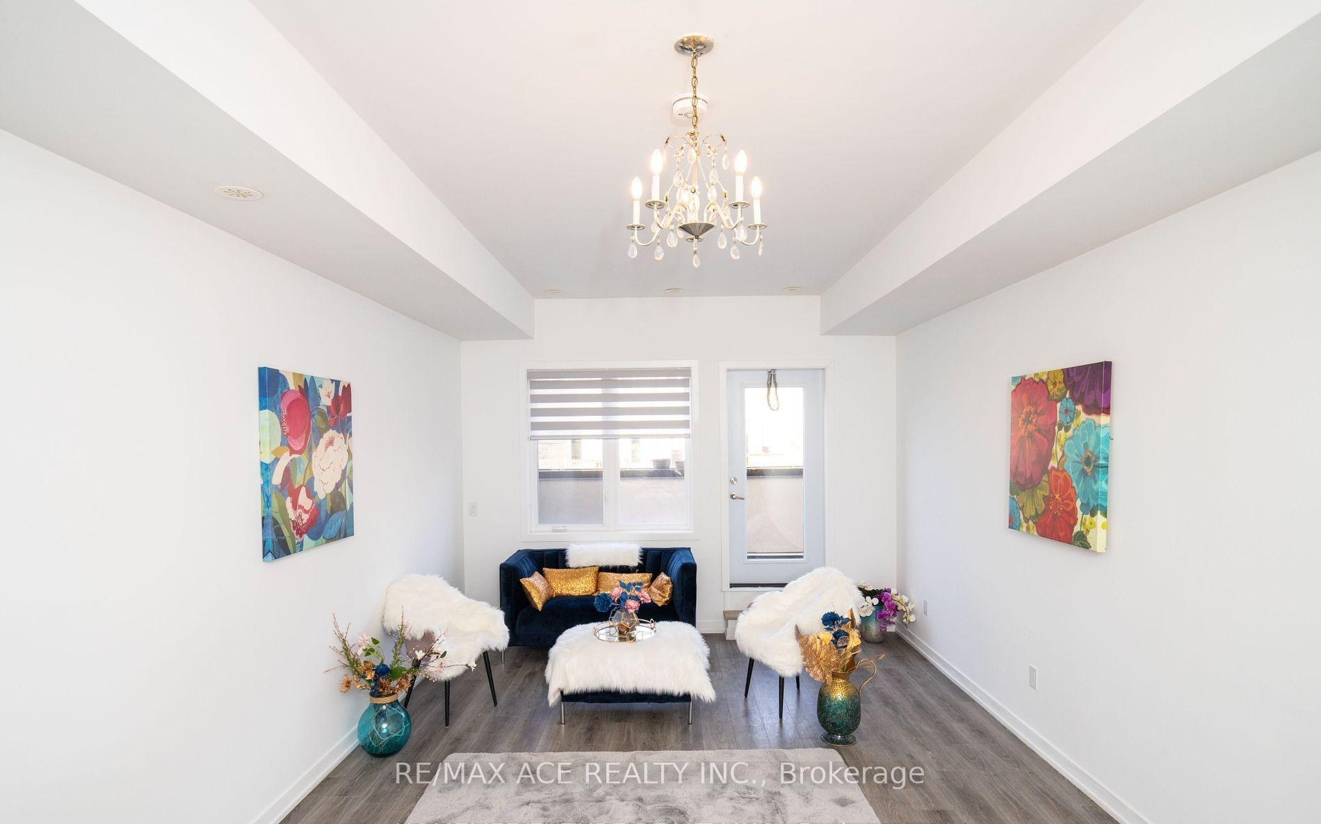 Photo 2 of Unit 105, 3686 St Clair Avenue E, Scarborough, Cliffcrest — HOMEH