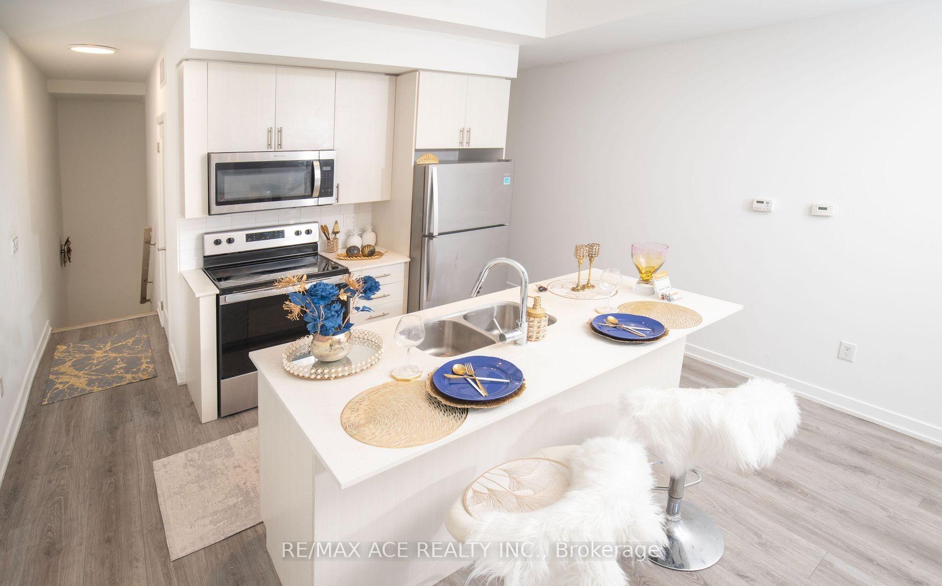 Photo 4 of Unit 105, 3686 St Clair Avenue E, Scarborough, Cliffcrest — HOMEH