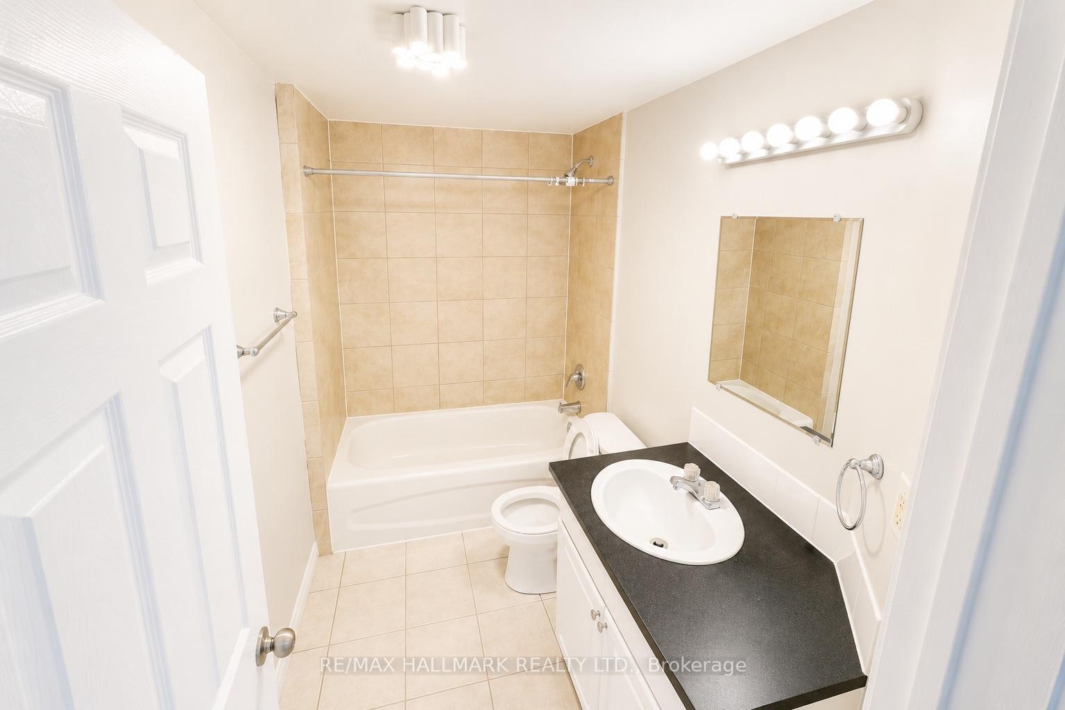 Photo 8 of 340-342 Barton Street E, Hamilton, Landsdale — HOMEH